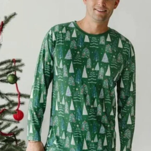NWT Little Sleepies Men Christmas Tree Two-Piece Pajama Set size Medium - Picture 1 of 6